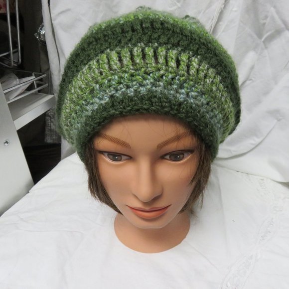 HAND CROCHET HAT OF VARIEGATED GREEN COLORS/UNISEX - Picture 5 of 9